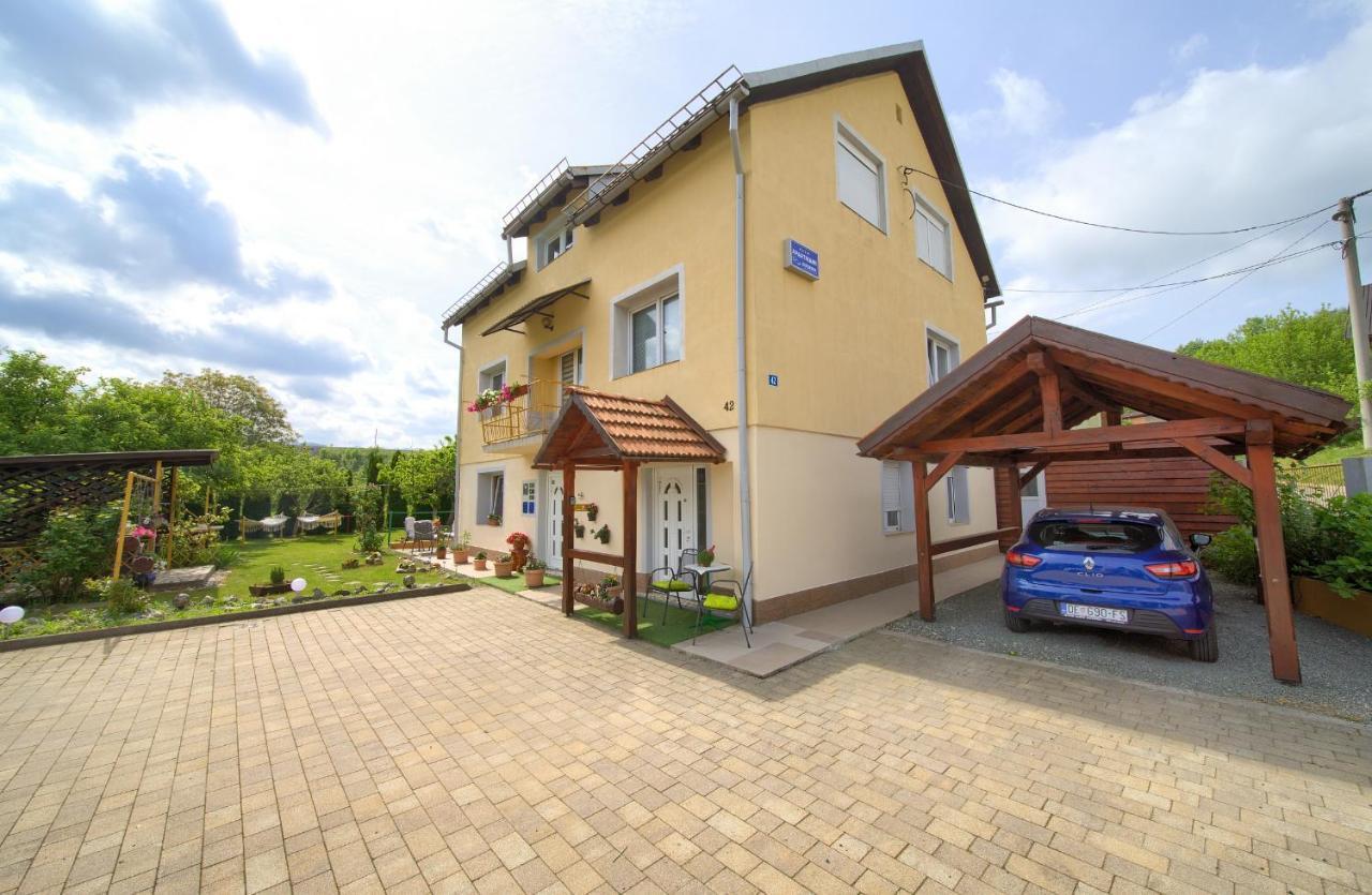 Apartmani Sabina Fužine Kültér fotó